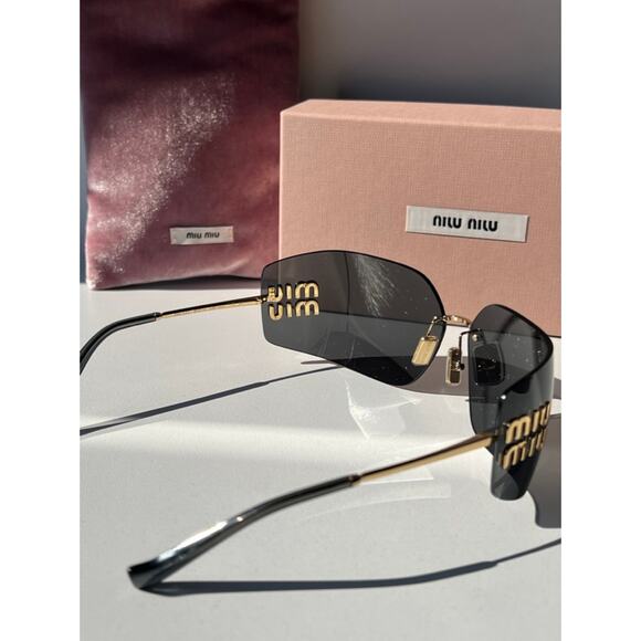 NEW Miu Miu MU54YS Dark Grey Shield Mask Sunglasses $610 - Picture 15 of 15